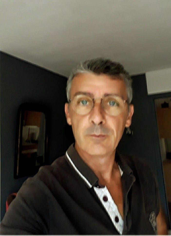 Profil von Deven