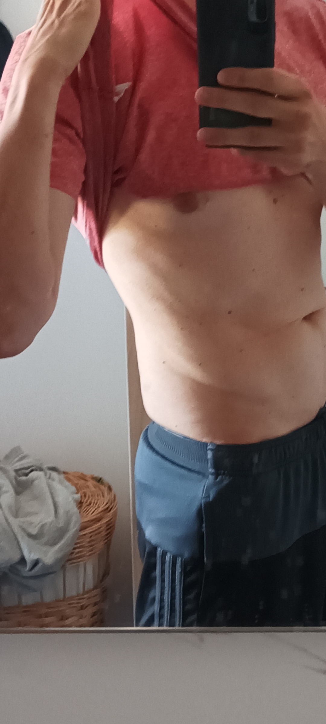 Profil von Djanis