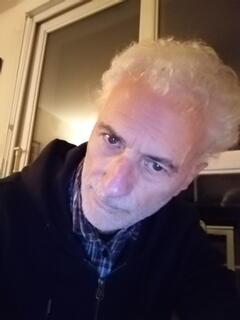 Profil von Roy